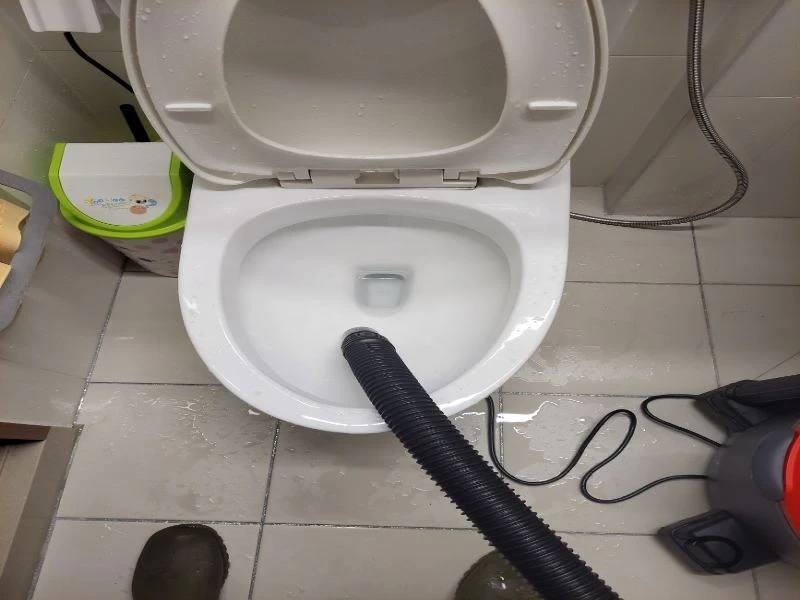 광교 변기막힘 작업사례 20